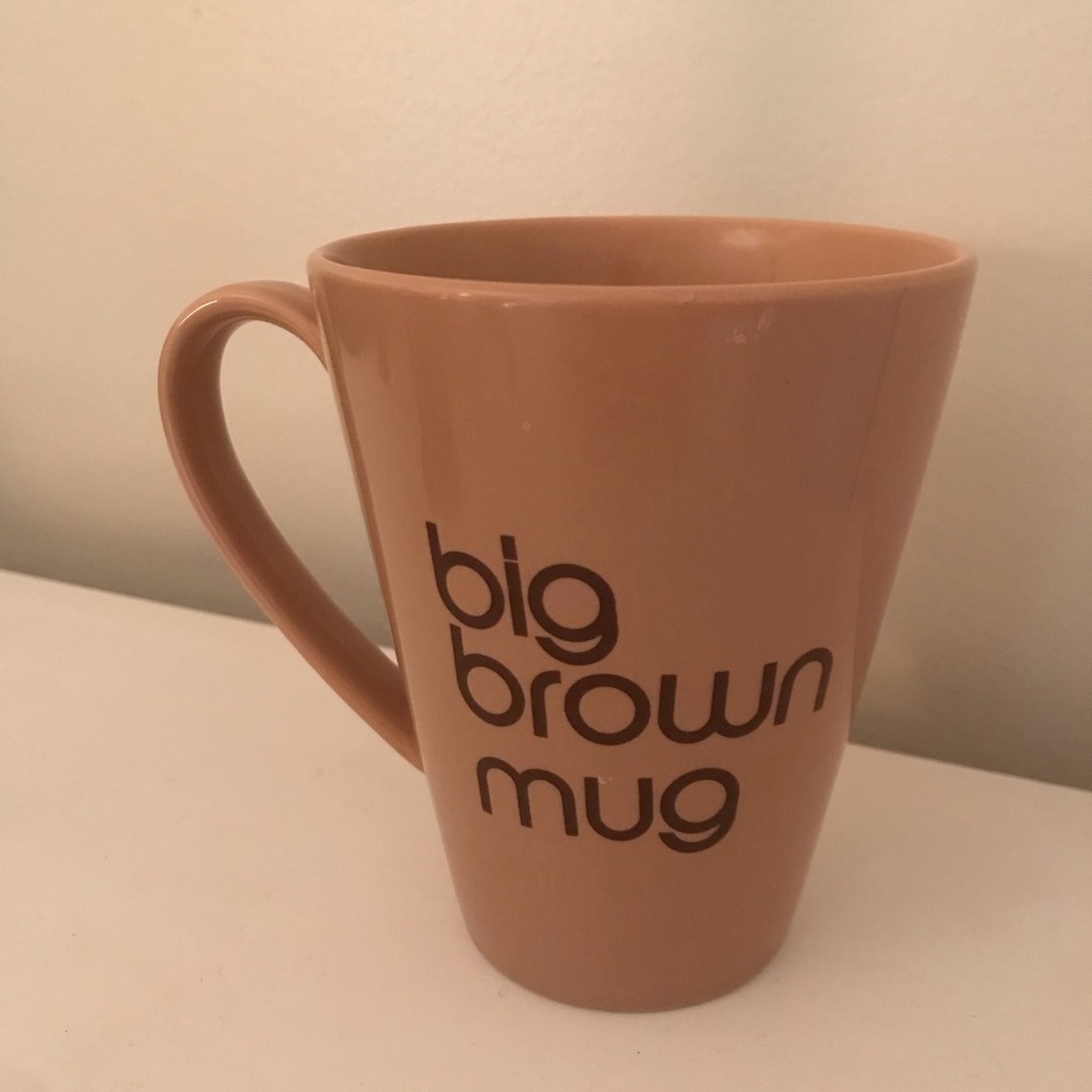 EUC Bloomingdale’s “big brown mug” Mug